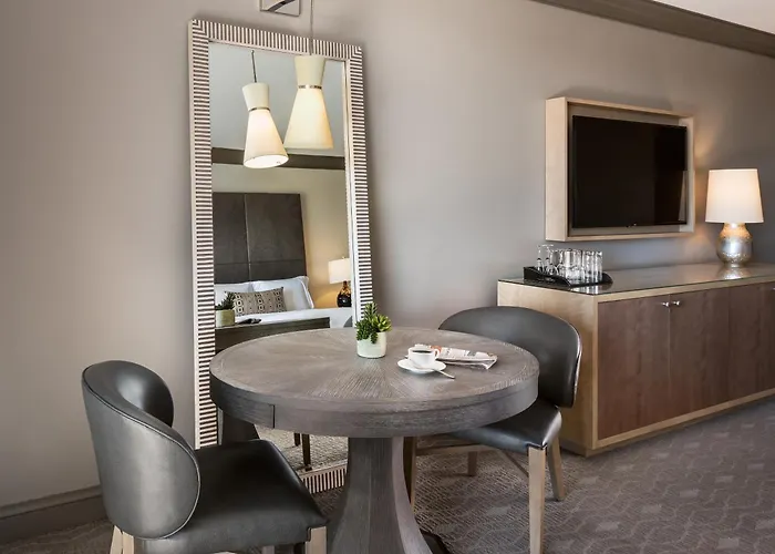 The Phoenician, A Luxury Collection Resort, Resort