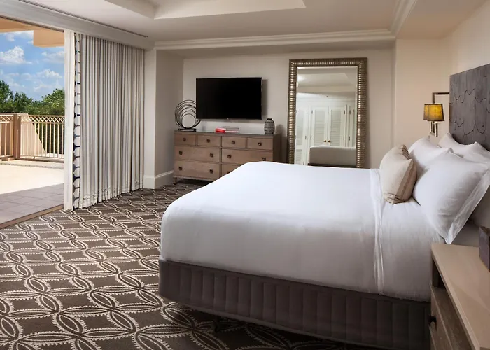 The Phoenician, A Luxury Collection Resort, 5*