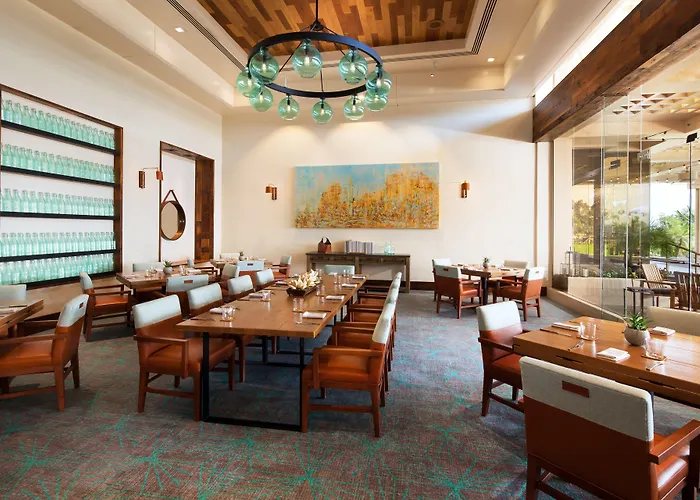 Resort The Phoenician, A Luxury Collection Resort,